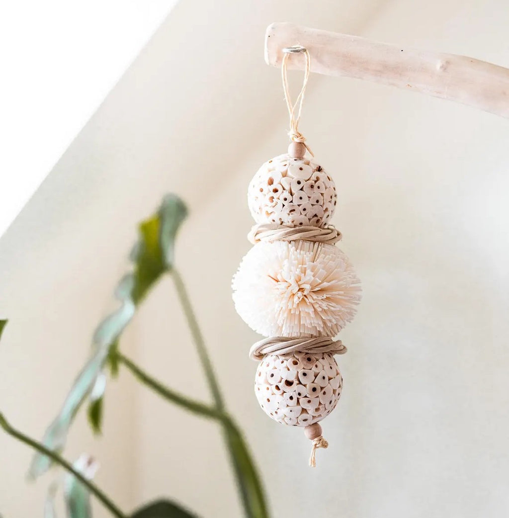 Triple Stack Natural Sphere & Fluff Ball Hanging Bird Play Toy